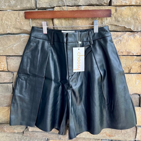 Choosy Black Faux Leather Shorts Women's Small (2) NWT - Picture 1 of 2